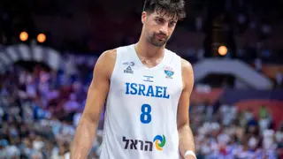 Image via Yahoo Sports