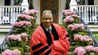 Image via Daily Front Row