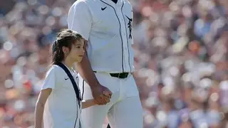 Image via JustBaseball