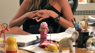 Image via E! Online